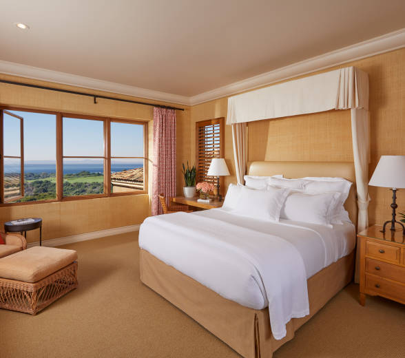 Four Bedroom Villa Upstairs Master Bedroom