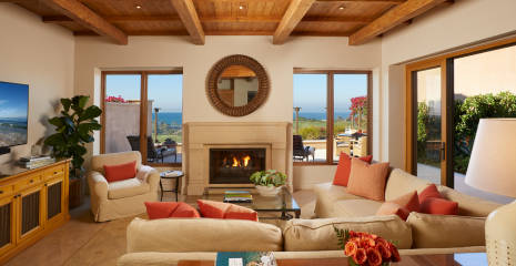 Four Bedroom Villa Living Room and Fireplace